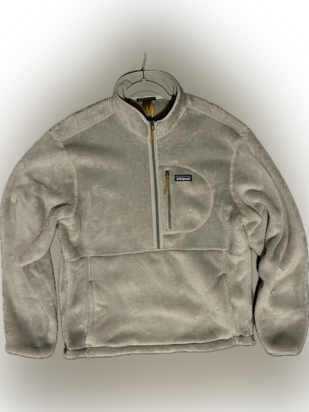 Patagonia Light Gray Half-Zip Plush Fleece Pullover